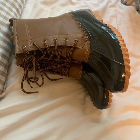 Leather Duck Boots - Picture 5 of 6